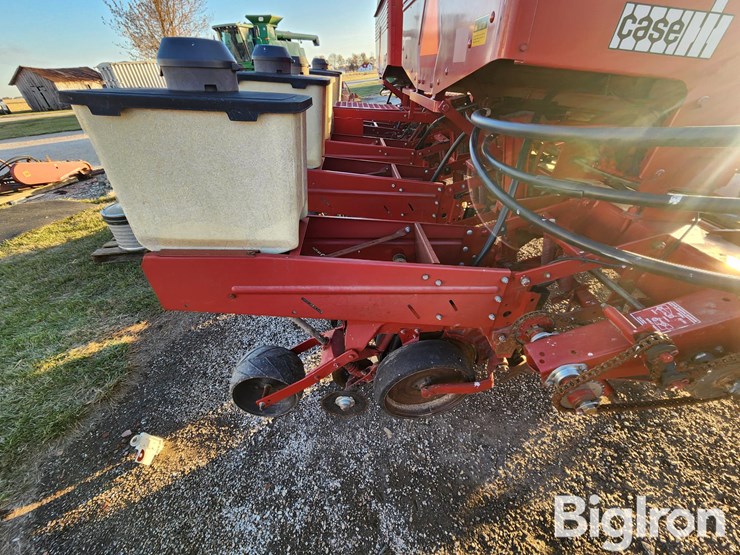 case-ih-900-image-17