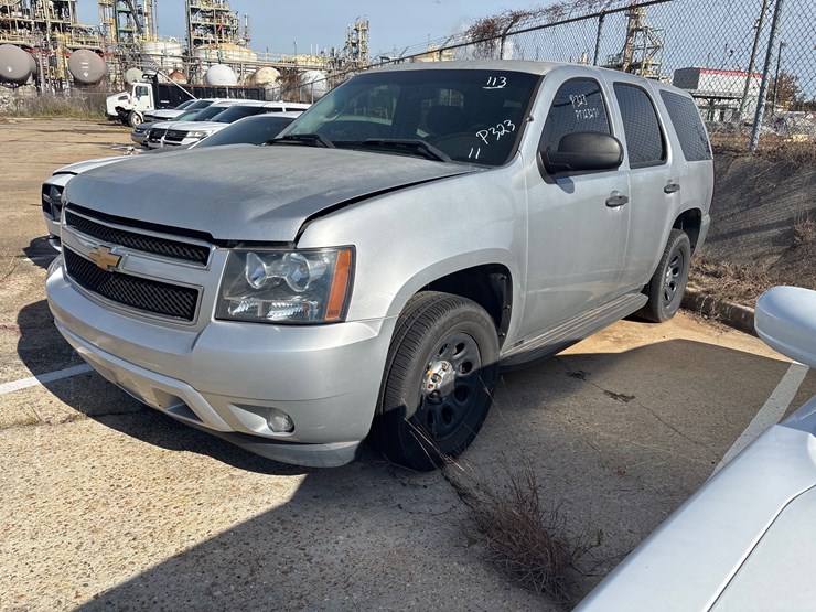 chevrolet-tahoe-image-4