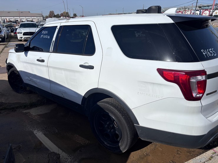 ford-explorer-image-4