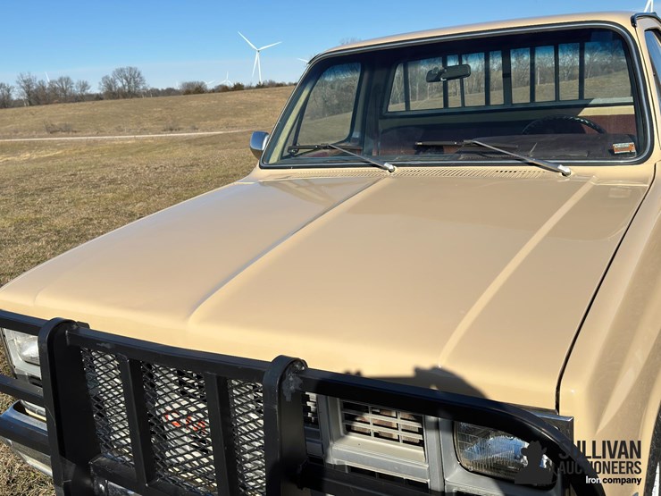 gmc-sierra-2500-image-10