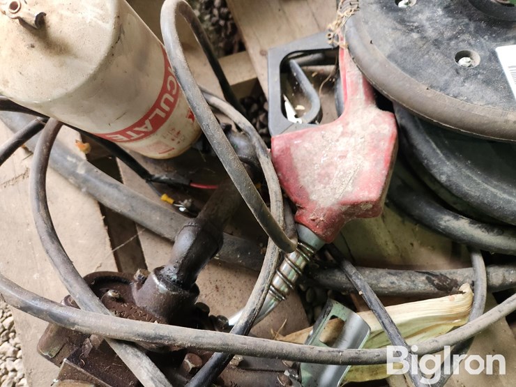 gpi-fuel-pump/-u-bolts/closing-wheel-image-14