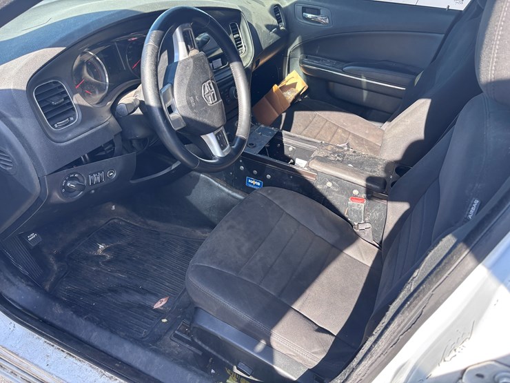 #7-•-2013-dodge-charger-image-6