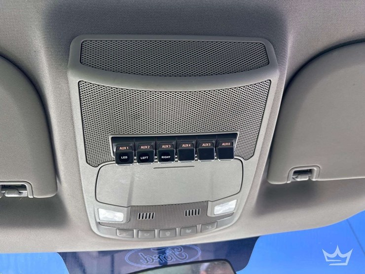 2017-ford-f550-image-27