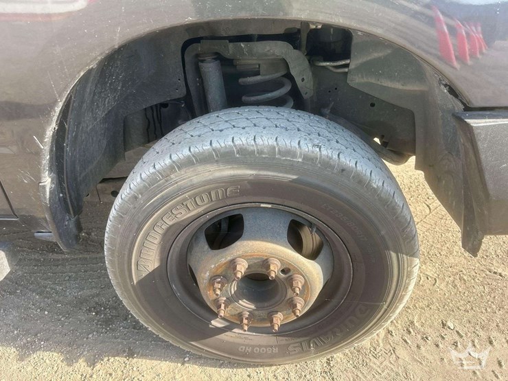 2020-dodge-3500-image-28