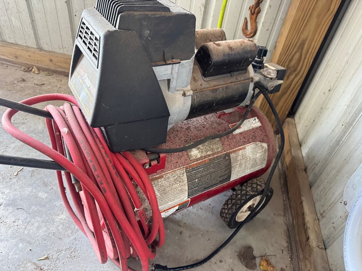 #7675-•-coleman-power-mate-air-compressor-image-8