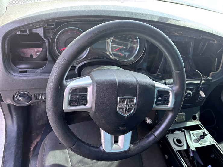 #26-•-2013-dodge-charger-image-9