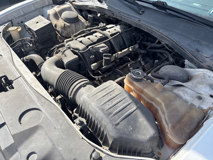 #37-•-2012-dodge-charger-image-13