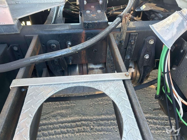 2018-international-workstar-7400-image-36