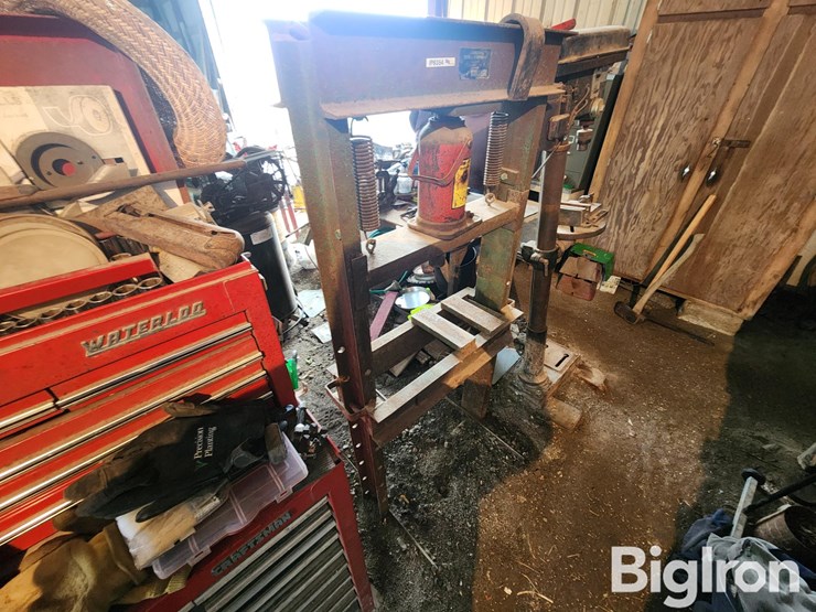 carolina-tool-&-equipment-press-image-3