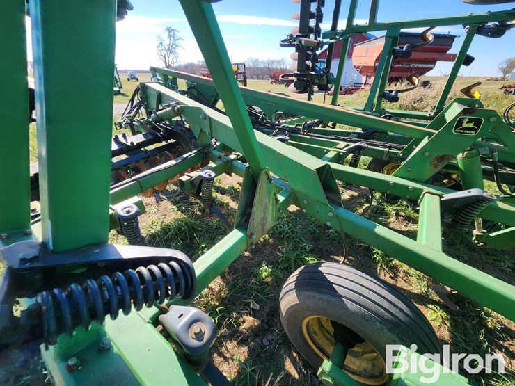 john-deere-726-image-19