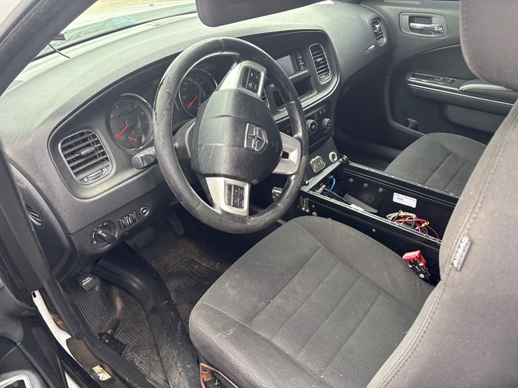 #86-•-2012-dodge-charger-image-6