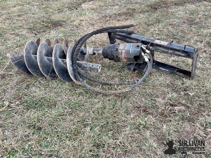 danuser-ep15-skid-steer-hydraulic-auger-digger-image-1