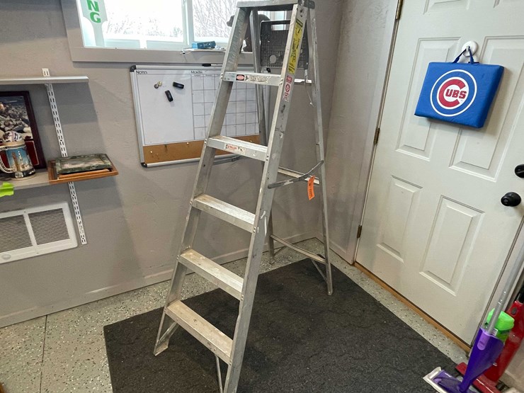 #12921-•-keller-6'-step-ladder-image-1