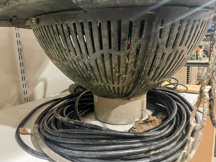 #7380-•-kasco-pond-fountain-image-6