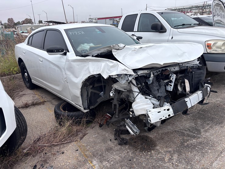 #78-•-2019-dodge-charger-image-1