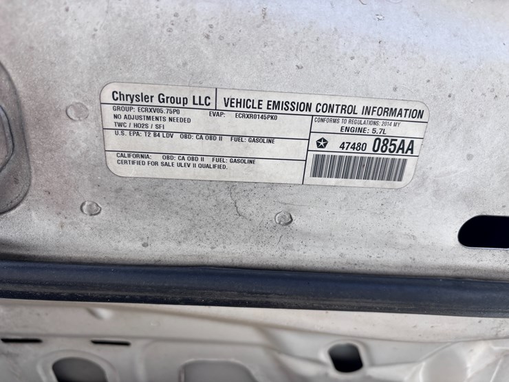 #5-•-2014-dodge-charger-image-15