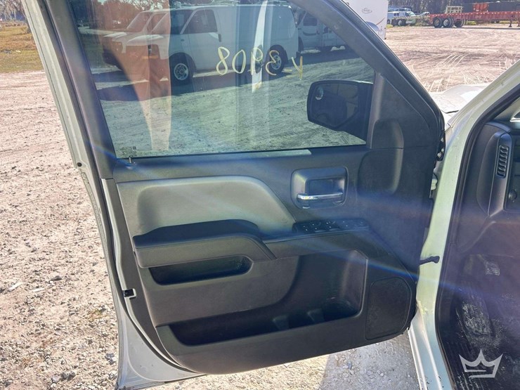 2016-chevrolet-silverado-1500-image-14