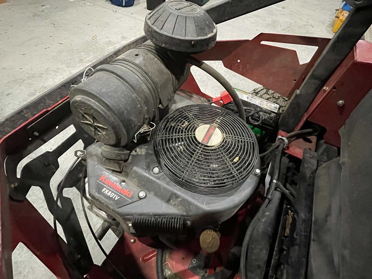 #7370-•-toro-zero-turn-mower-image-10