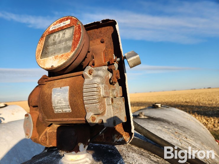 500-gal-gas-tank-w/-electric-pump-image-10