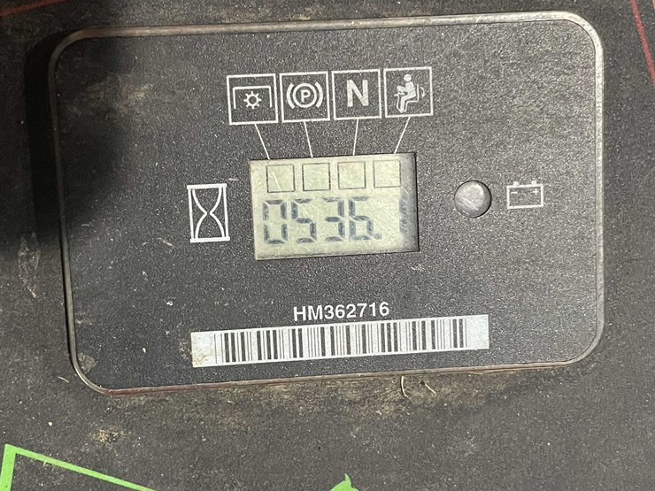 #7370-•-toro-zero-turn-mower-image-12