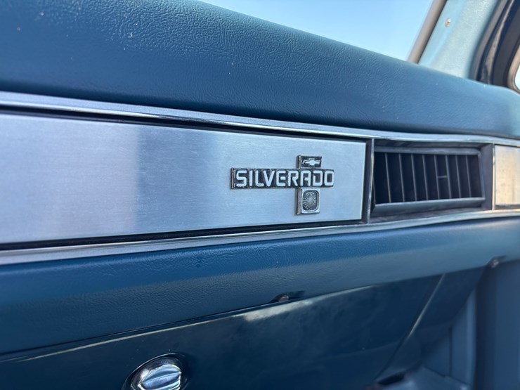 #96-•-1984-chevrolet-silverado-pickup-truck-image-35