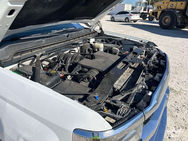 2016-chevrolet-silverado-1500-image-8