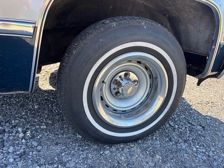 #96-•-1984-chevrolet-silverado-pickup-truck-image-13