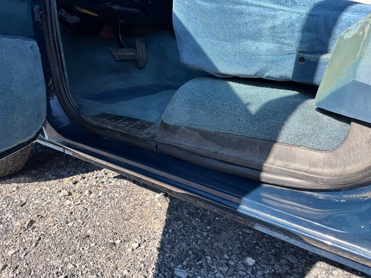 #96-•-1984-chevrolet-silverado-pickup-truck-image-40