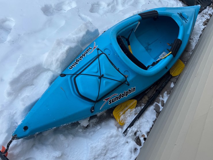 #7673-•-sun-dolphin-kayak-image-1