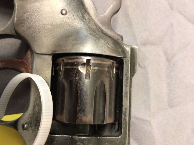 fabico-model-6-.22-revolver-image-4