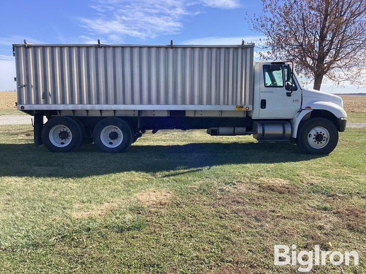 international-durastar-4400-image-4