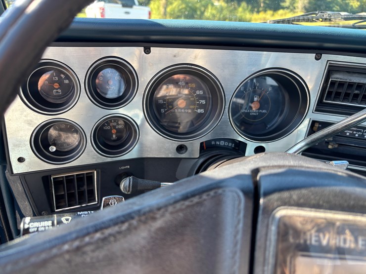 #96-•-1984-chevrolet-silverado-pickup-truck-image-33