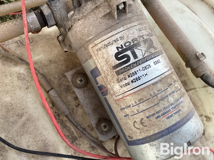 15-gal-poly-spray-tanks-image-11