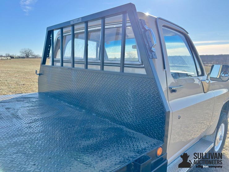 gmc-sierra-2500-image-19