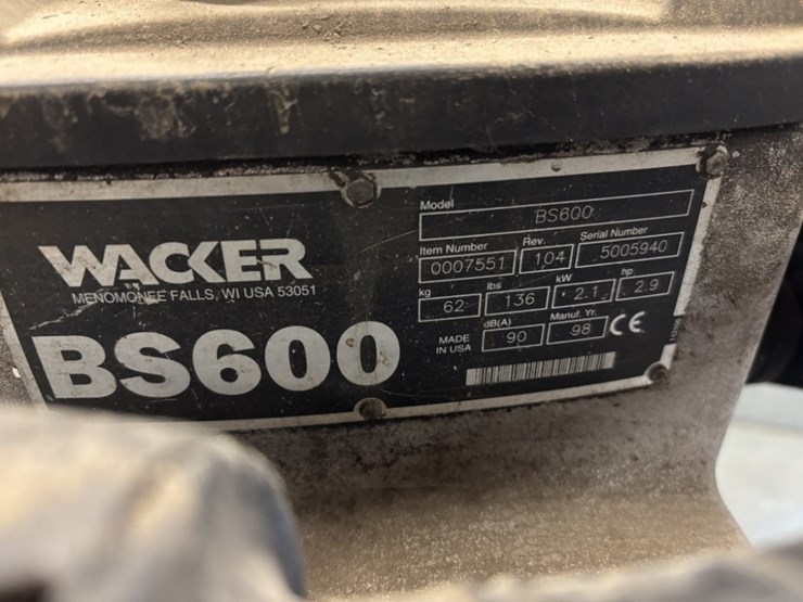 1998-wacker-neuson-bs600-image-8