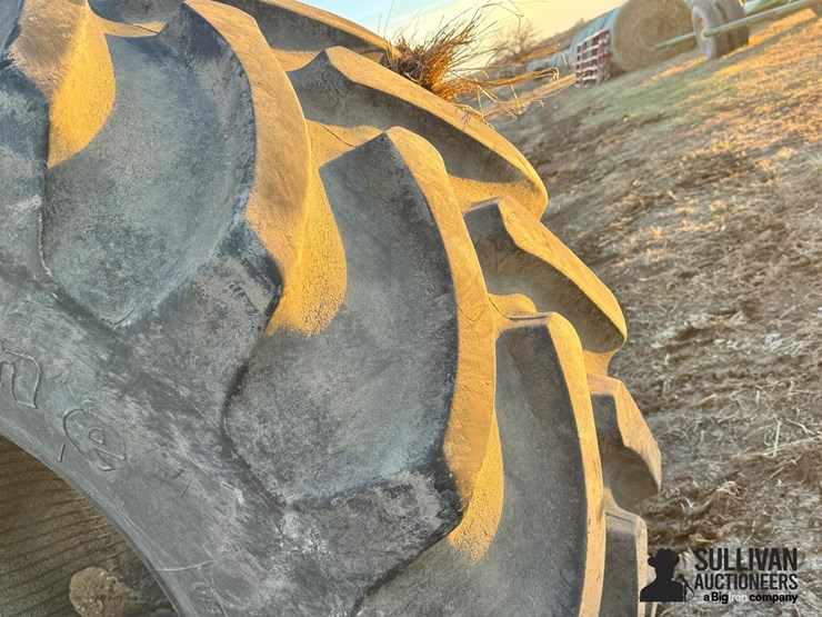 firestone-800/65r32-combine-tires-(bid-per-unit)-image-17