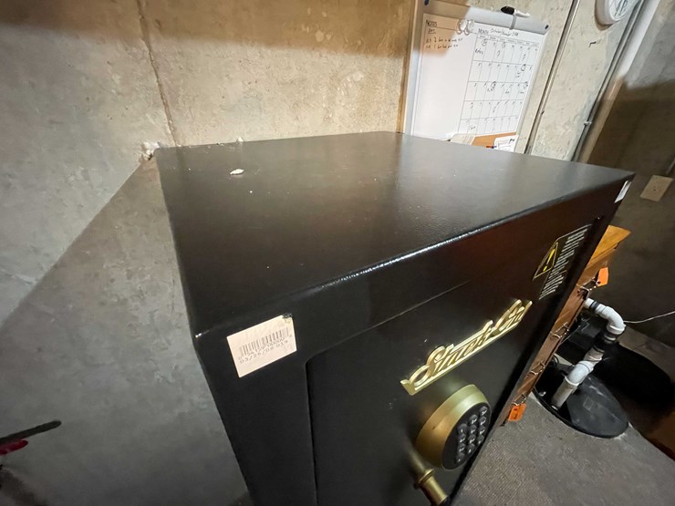 #7373-•-stack-on-gun-safe-image-5