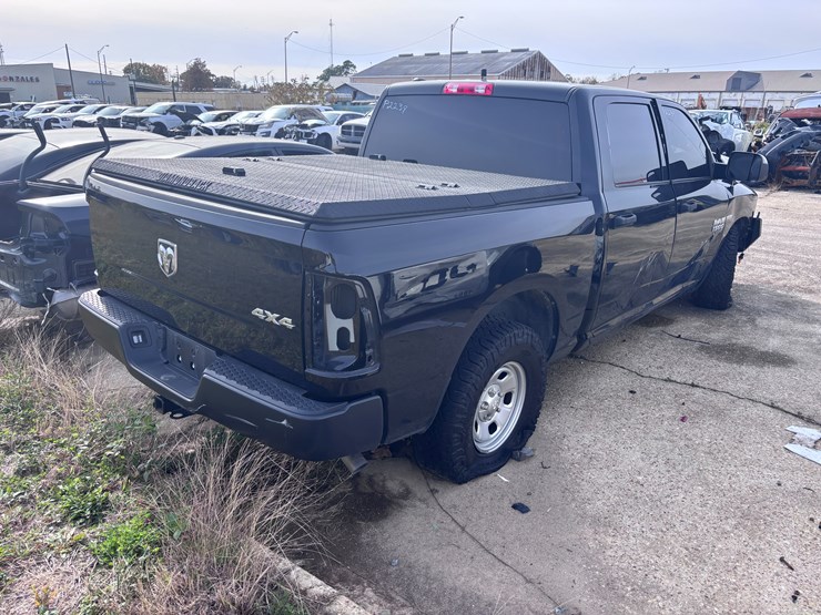 #65-•-dodge-ram-image-3