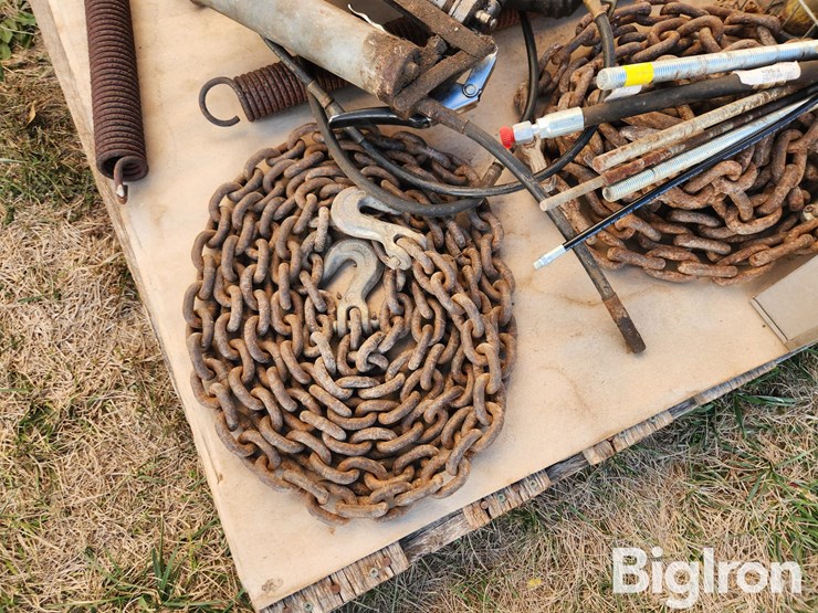 assorted-log-chains-image-14