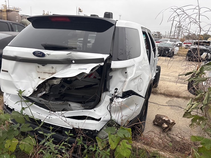 ford-explorer-image-4