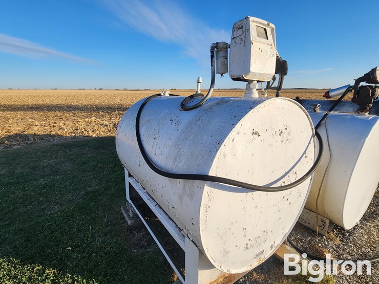 500-gal-fuel-tank-w/-electric-pump-image-1