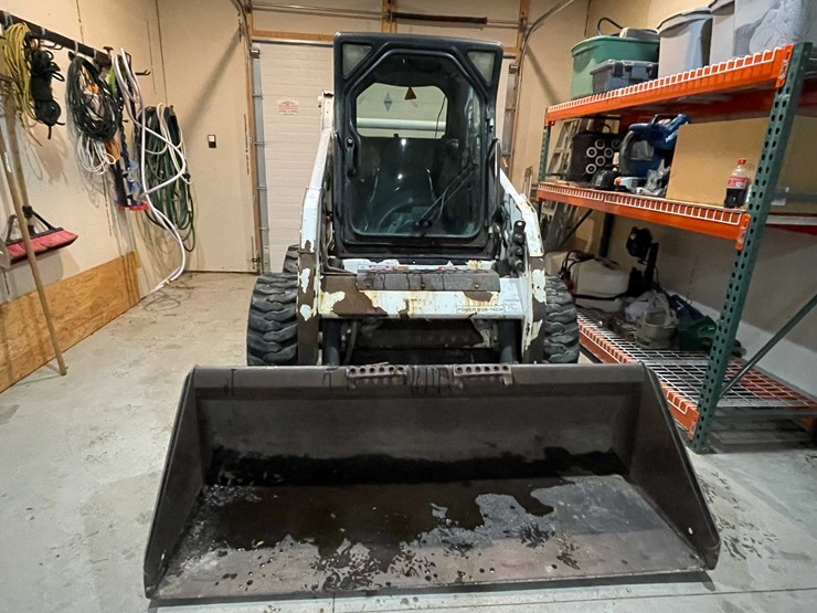 #7366-•-bobcat-compact-skid-steer-loader-image-2