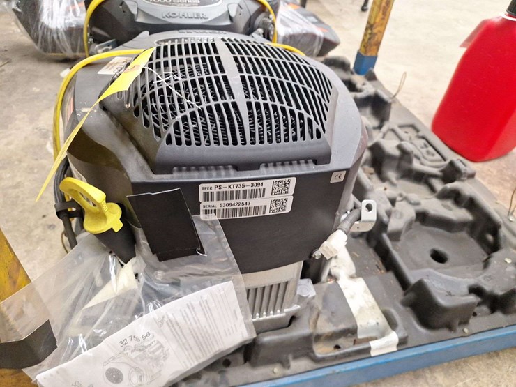 unused-vertical-shaft-kohler-7000-series-twin-cycle-24-hp-gas-engine-image-19