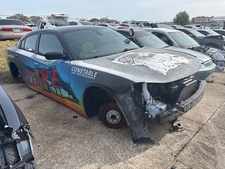 #63-•-2017-dodge-charger-image-1