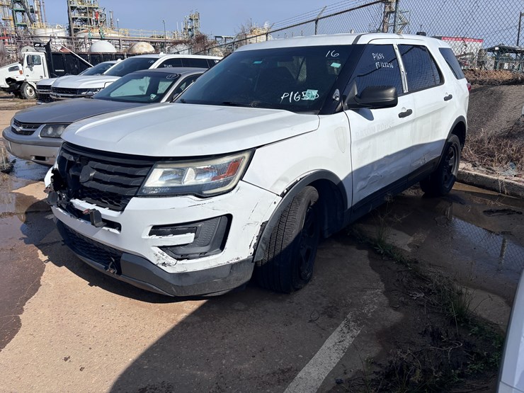 ford-explorer-image-1