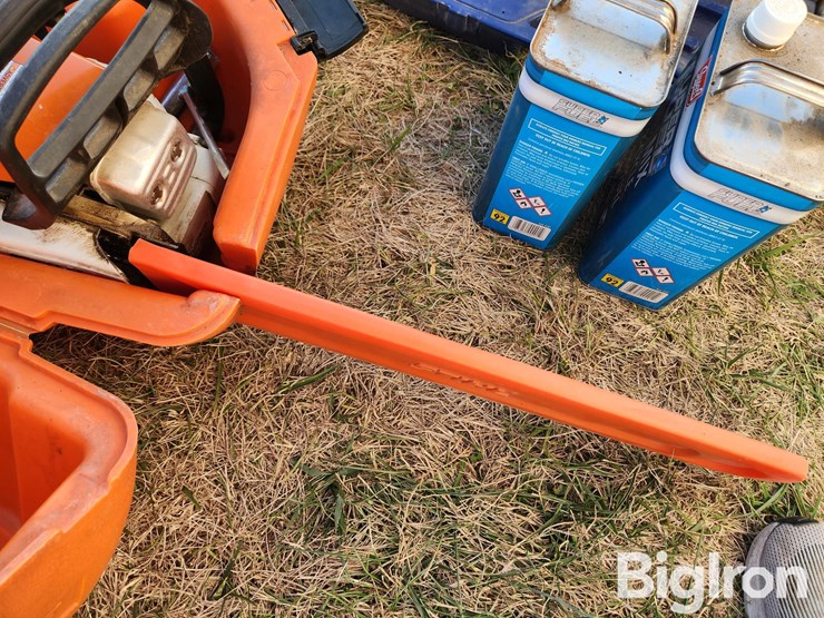 stihl-chainsaw-image-9