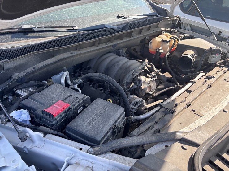 chevrolet-tahoe-image-13