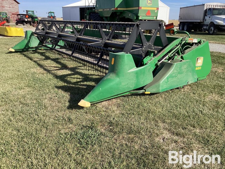 1999-john-deere-920-image-1