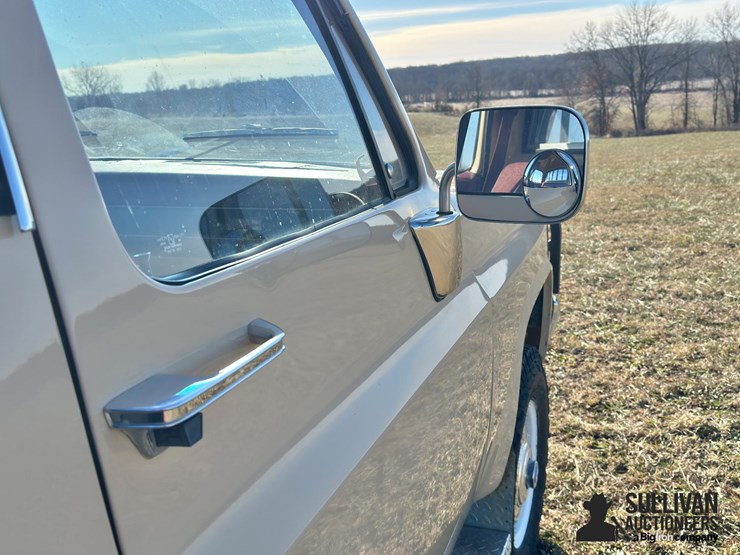 gmc-sierra-2500-image-13