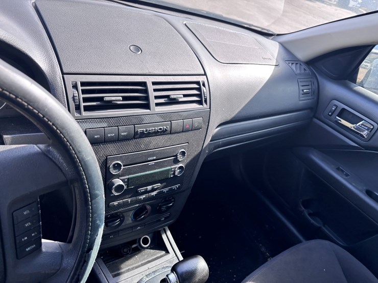 #38-•-2008-ford-fusion-|-no-key-image-8